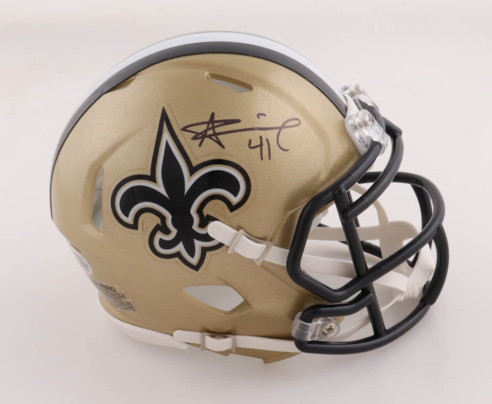 Alvin Kamara Signed Saints Speed Mini Helmet (Beckett) at PristineAuction.com Alvin Kamara Signed Saints Speed Mini Helmet (Beckett) at PristineAuction.com