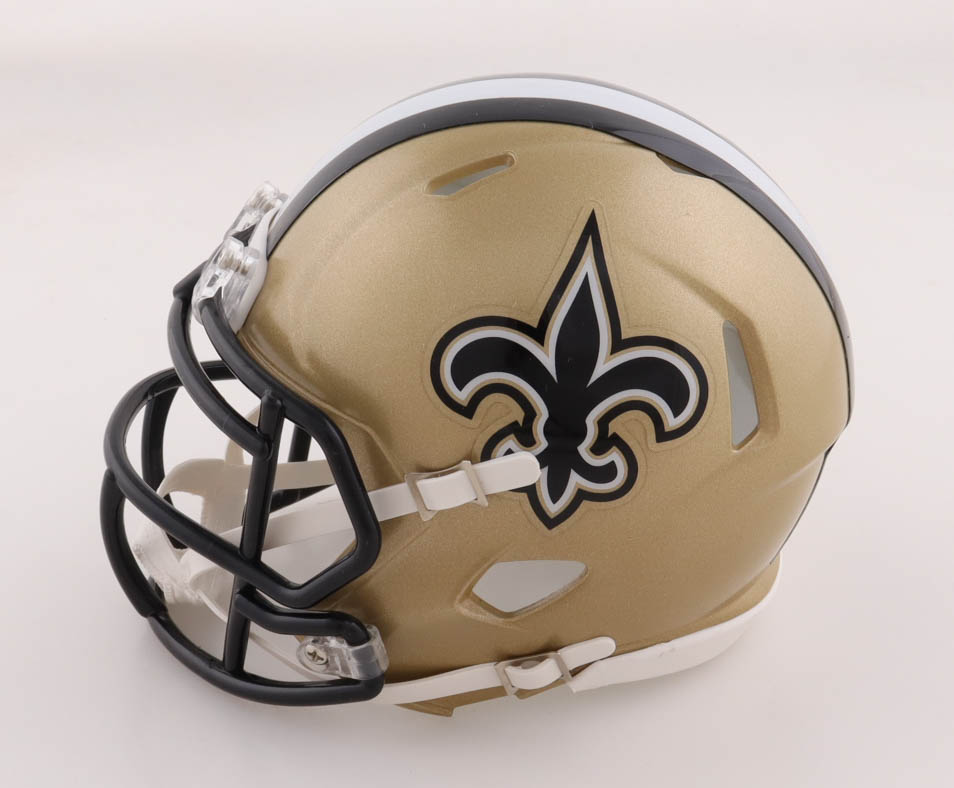 Alvin Kamara Signed Saints Speed Mini Helmet (Beckett) at PristineAuction.com Alvin Kamara Signed Saints Speed Mini Helmet (Beckett) at PristineAuction.com