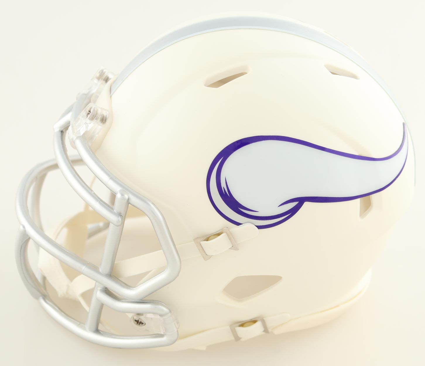 J. J. McCarthy Signed Vikings Speed Mini Helmet (Beckett) at PristineAuction.com J. J. McCarthy Signed Vikings Speed Mini Helmet (Beckett) at PristineAuction.com