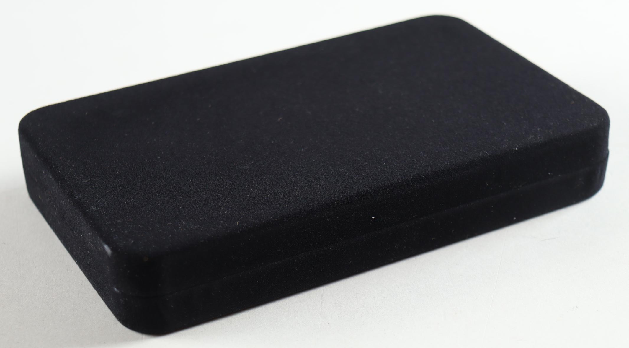 "The Wizard of Oz" Colorized US (11) 24 Kt Gold Plated Coin Set With Presentation Box at PristineAuction.com "The Wizard of Oz" Colorized US (11) 24 Kt Gold Plated Coin Set With Presentation Box at PristineAuction.com