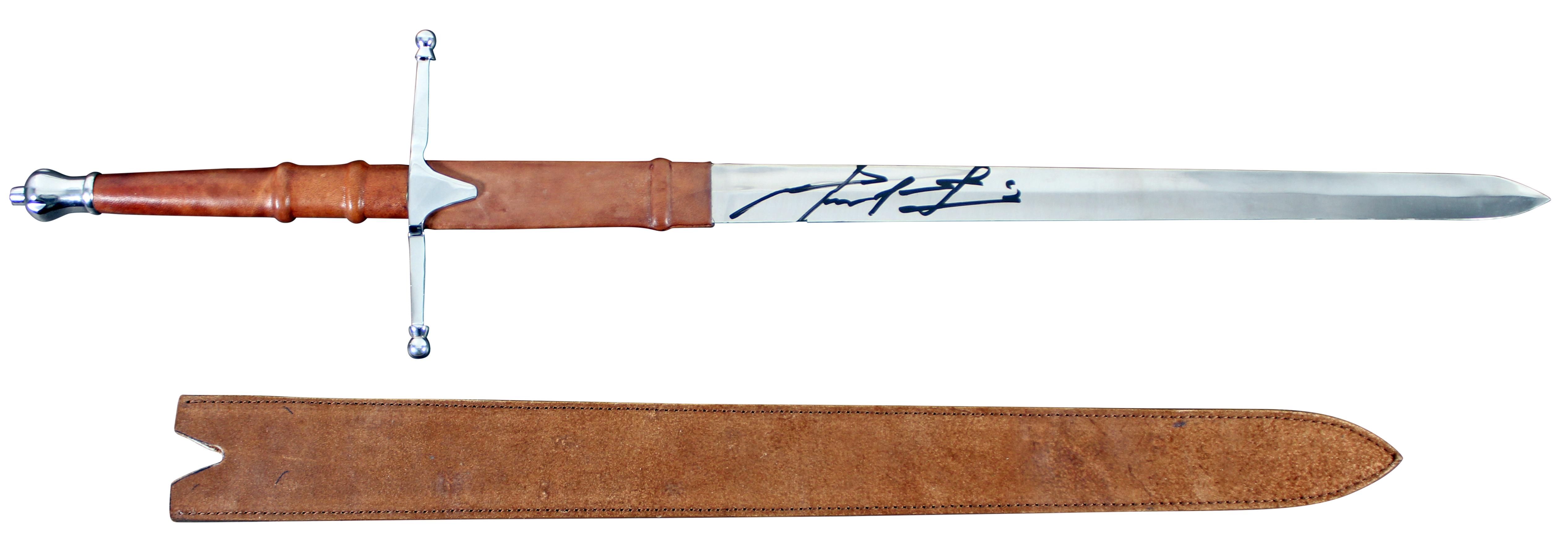 Mel Gibson Signed "Braveheart" Full-Size Prop Replica Steel Sword with Sheath (Beckett) at PristineAuction.com Mel Gibson Signed "Braveheart" Full-Size Prop Replica Steel Sword with Sheath (Beckett) at PristineAuction.com