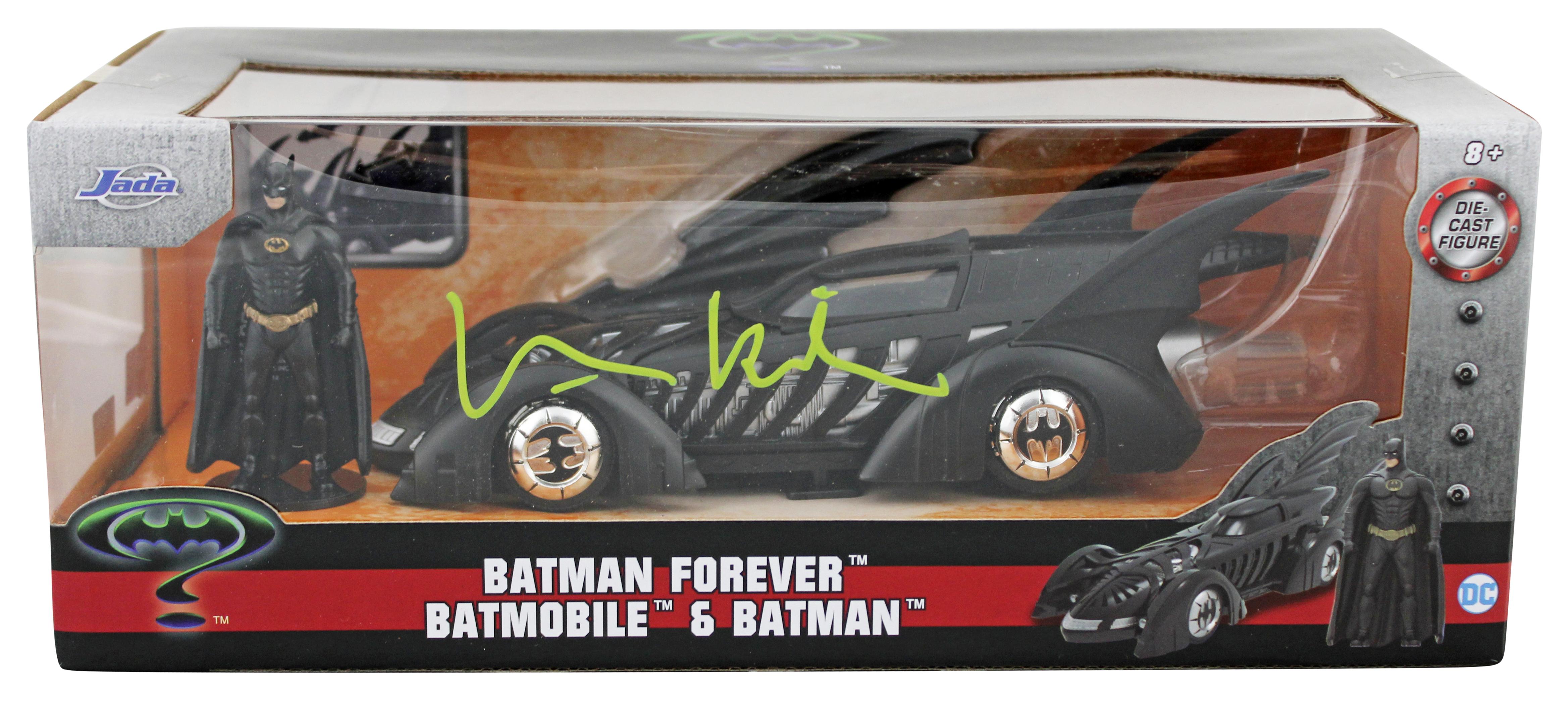 Val Kilmer Signed "Batman Forever" 1:18 Die-Cast Batmobile & Batman Figure (Beckett & Celebrity Authentics) at PristineAuction.com Val Kilmer Signed "Batman Forever" 1:18 Die-Cast Batmobile & Batman Figure (Beckett & Celebrity Authentics) at PristineAuction.com