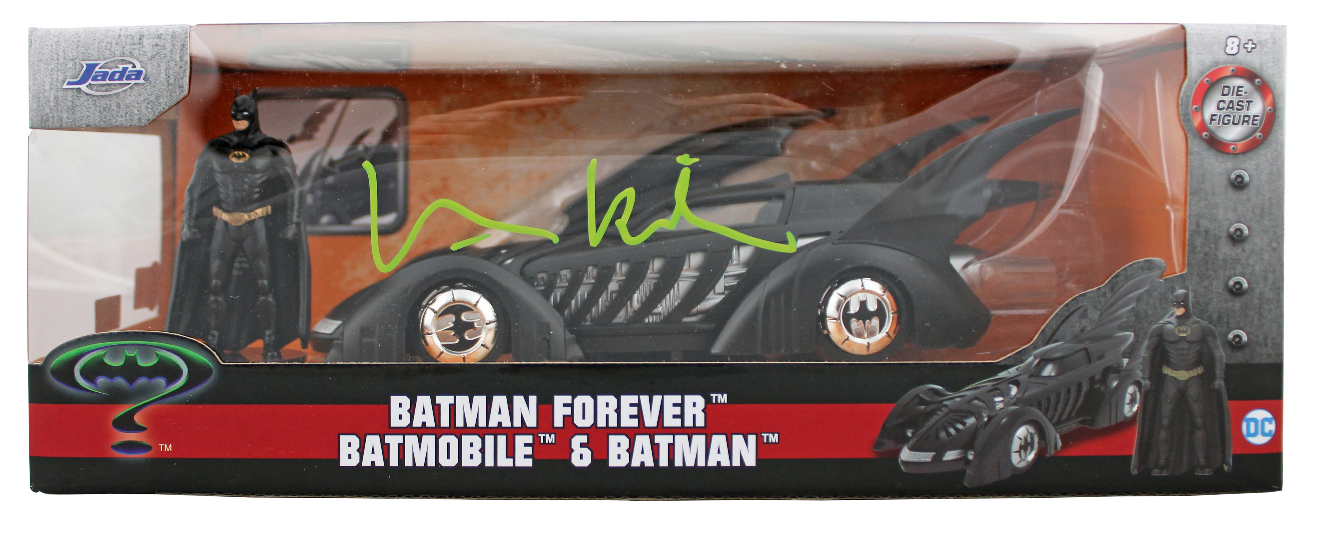 Val Kilmer Signed "Batman Forever" 1:18 Die-Cast Batmobile & Batman Figure (Beckett & Celebrity Authentics) at PristineAuction.com Val Kilmer Signed "Batman Forever" 1:18 Die-Cast Batmobile & Batman Figure (Beckett & Celebrity Authentics) at PristineAuction.com