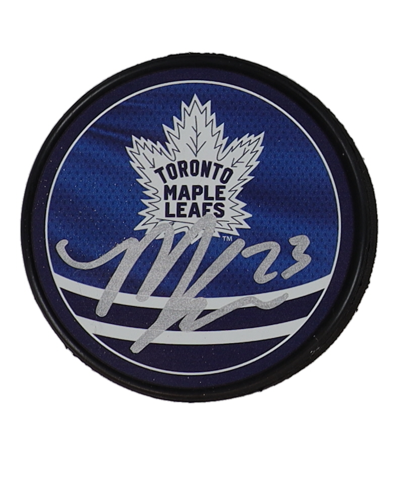 Matthew Knies Signed Maple Leafs Logo Puck (COJO) at PristineAuction.com Matthew Knies Signed Maple Leafs Logo Puck (COJO) at PristineAuction.com
