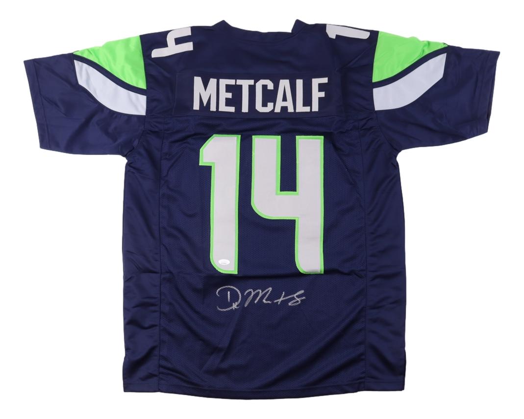 DK Metcalf Signed Jersey (JSA) at PristineAuction.com DK Metcalf Signed Jersey (JSA) at PristineAuction.com
