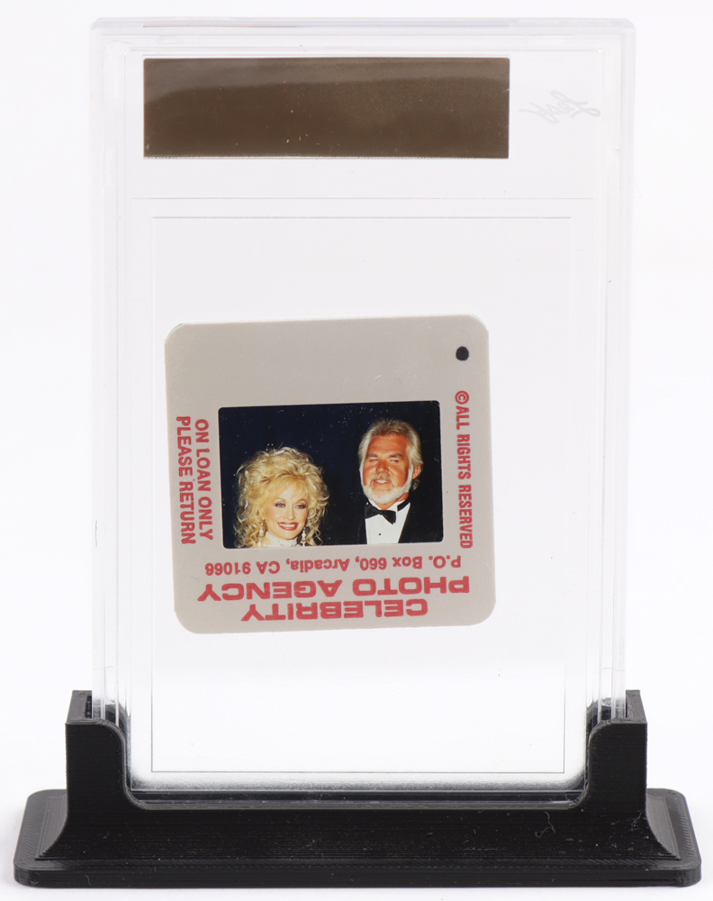 Dolly Parton 2025 Leaf Original Photo Slide #NNO #1/1 (Leaf) at PristineAuction.com Dolly Parton 2025 Leaf Original Photo Slide #NNO #1/1 (Leaf) at PristineAuction.com