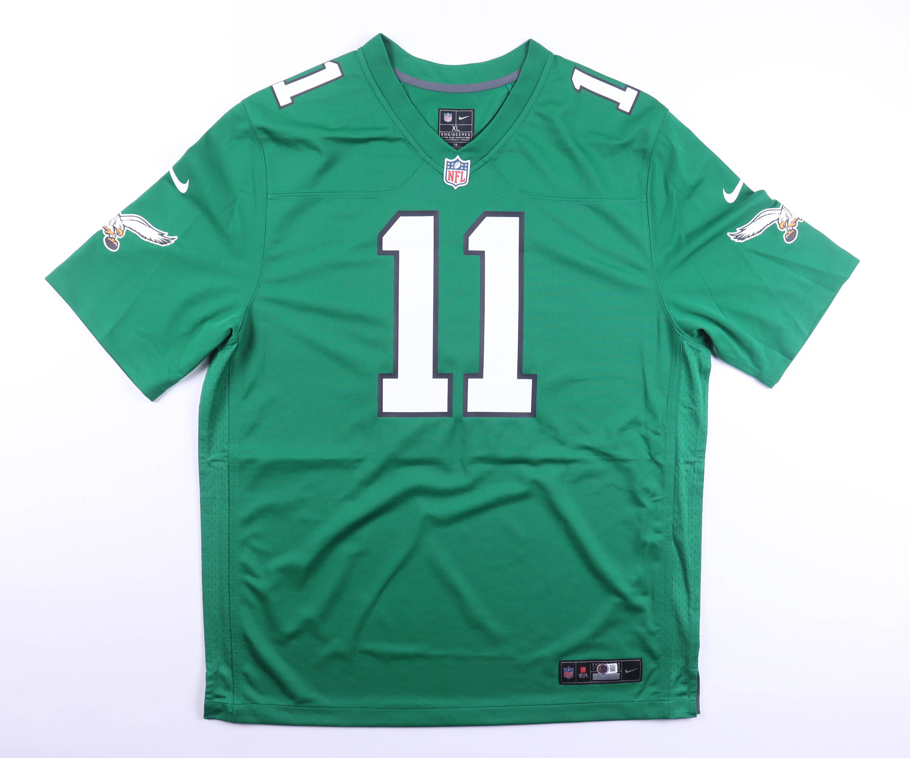 A. J. Brown Signed Eagles Nike Jersey (Beckett) at PristineAuction.com A. J. Brown Signed Eagles Nike Jersey (Beckett) at PristineAuction.com