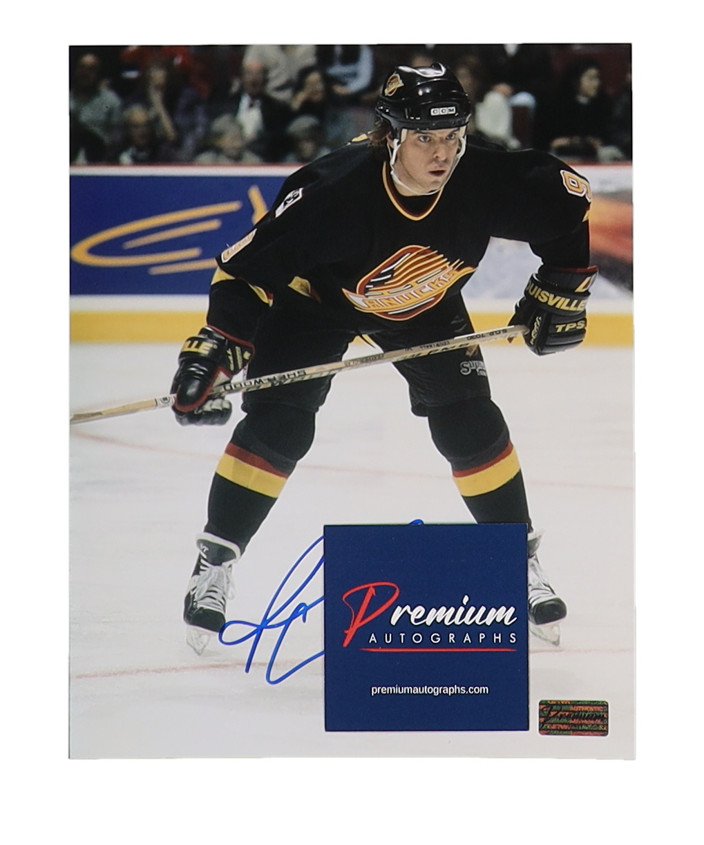 Russ Courtnall Signed Canucks 8x10 Photo (Premium Autographs) at PristineAuction.com Russ Courtnall Signed Canucks 8x10 Photo (Premium Autographs) at PristineAuction.com