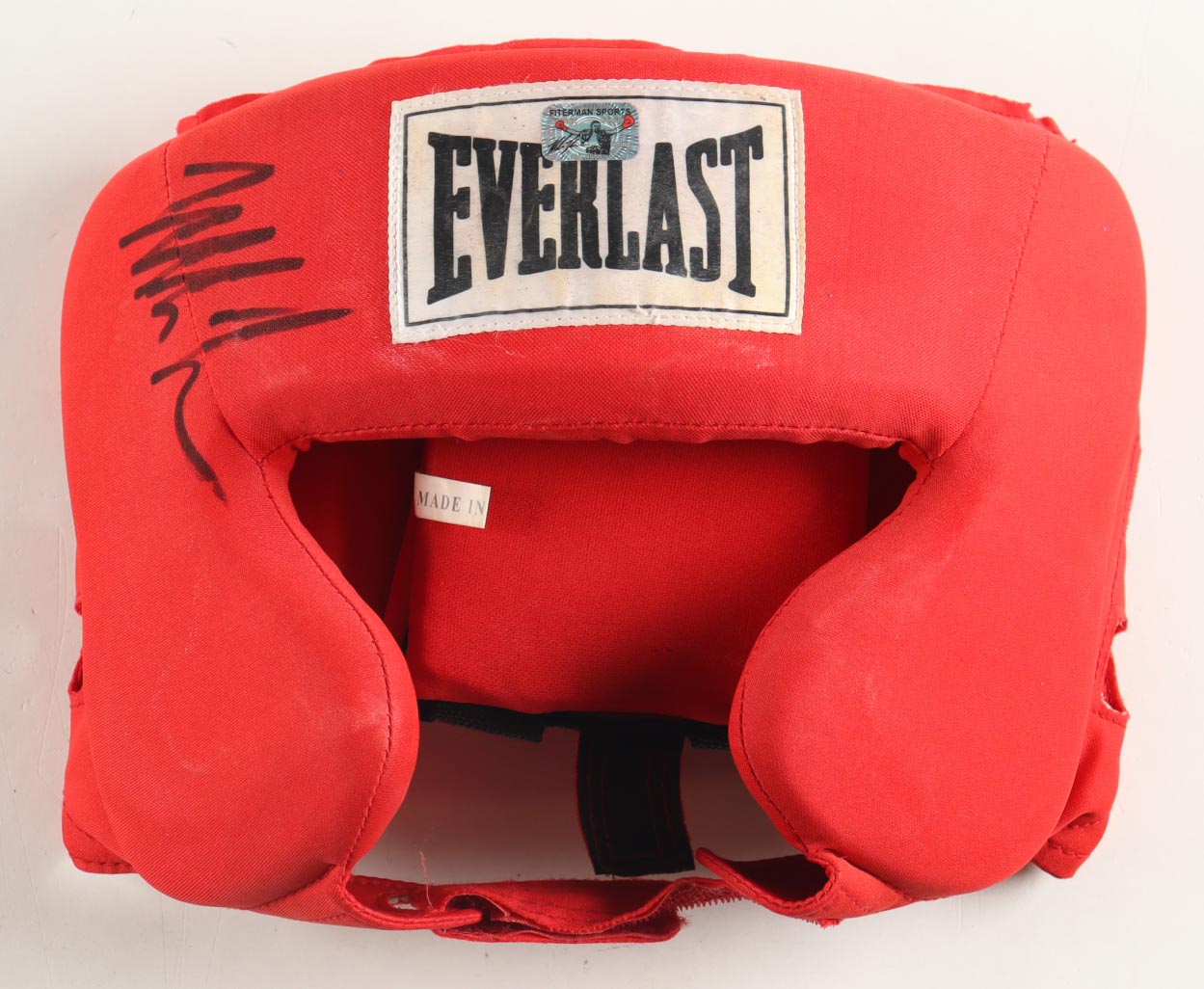 Mike Tyson Signed Everlast Head Gear With Display Case & Wristwraps (Tyson) at PristineAuction.com Mike Tyson Signed Everlast Head Gear With Display Case & Wristwraps (Tyson) at PristineAuction.com