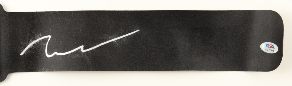 Jeremy Allen White Signed WWE World Heavyweight Championship Belt (PSA) at PristineAuction.com Jeremy Allen White Signed WWE World Heavyweight Championship Belt (PSA) at PristineAuction.com