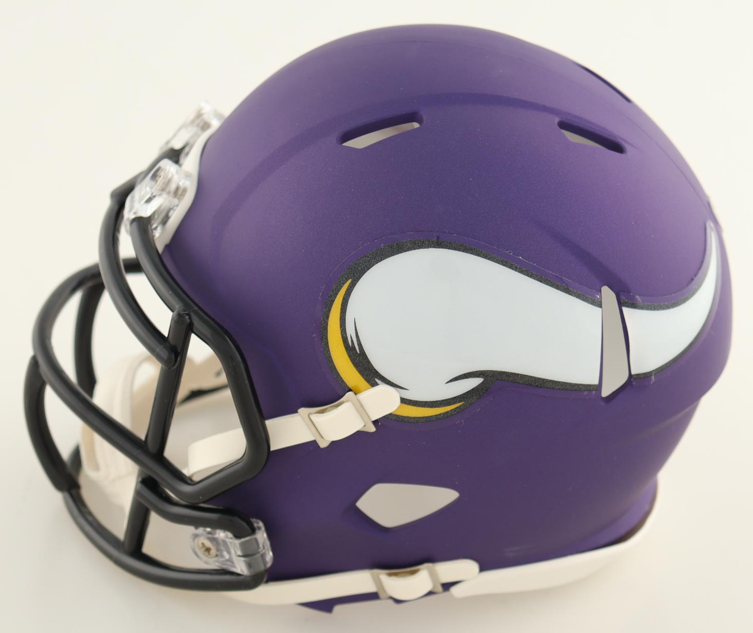 Adrian Peterson Signed Vikings Speed Mini Helmet (Beckett) at PristineAuction.com Adrian Peterson Signed Vikings Speed Mini Helmet (Beckett) at PristineAuction.com