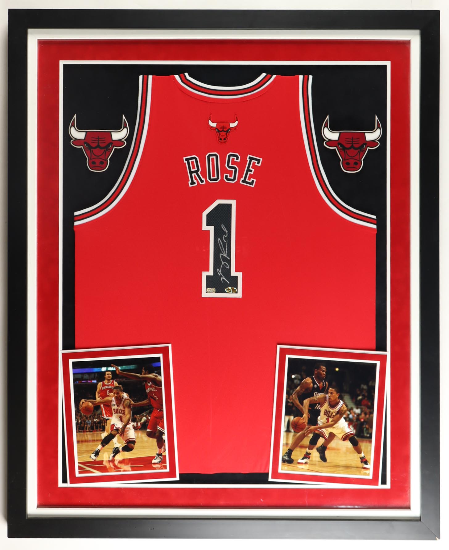 Derrick Rose Signed Custom Framed Jersey Display (PSA) at PristineAuction.com Derrick Rose Signed Custom Framed Jersey Display (PSA) at PristineAuction.com