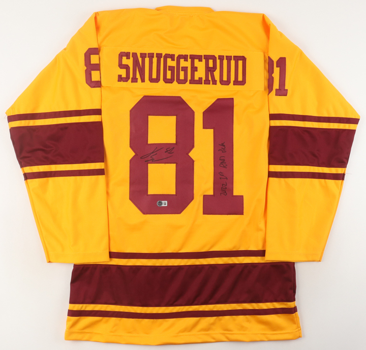 Jimmy Snuggerud Signed College Jersey Inscribed "2022 1st RND Pick" (Beckett) at PristineAuction.com Jimmy Snuggerud Signed College Jersey Inscribed "2022 1st RND Pick" (Beckett) at PristineAuction.com