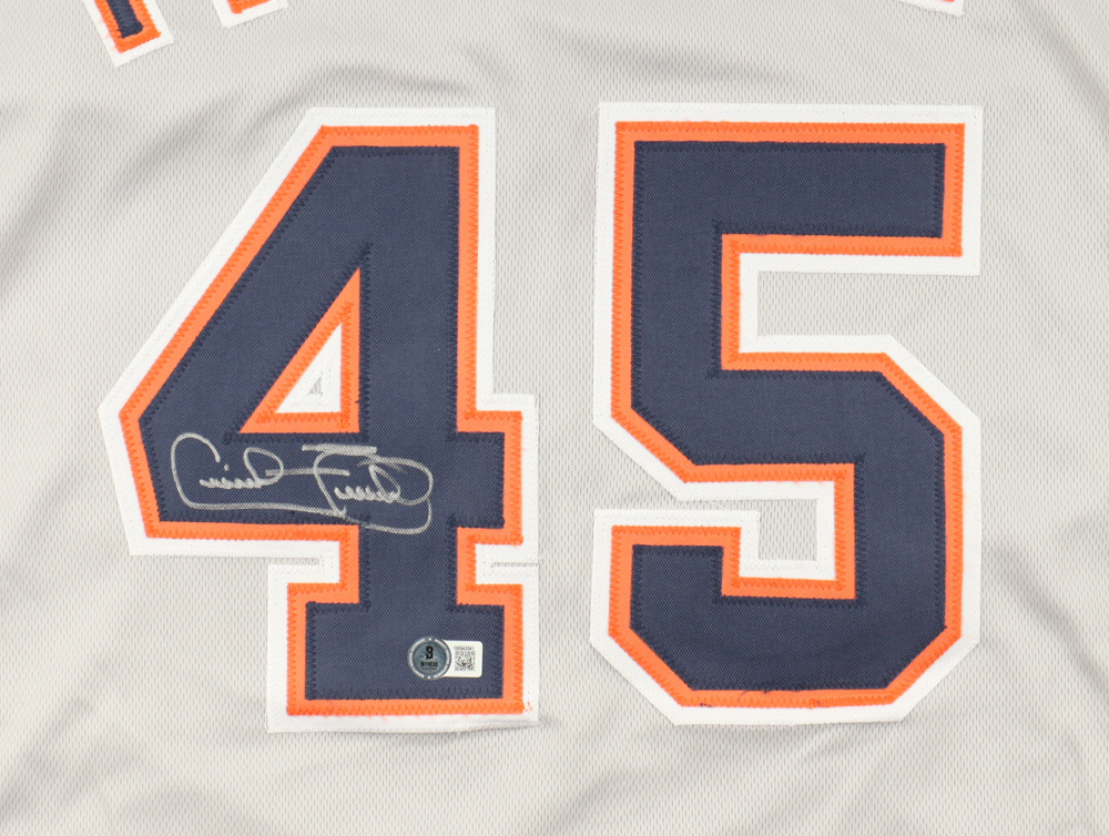 Cecil Fielder Signed Jersey (Beckett) at PristineAuction.com Cecil Fielder Signed Jersey (Beckett) at PristineAuction.com