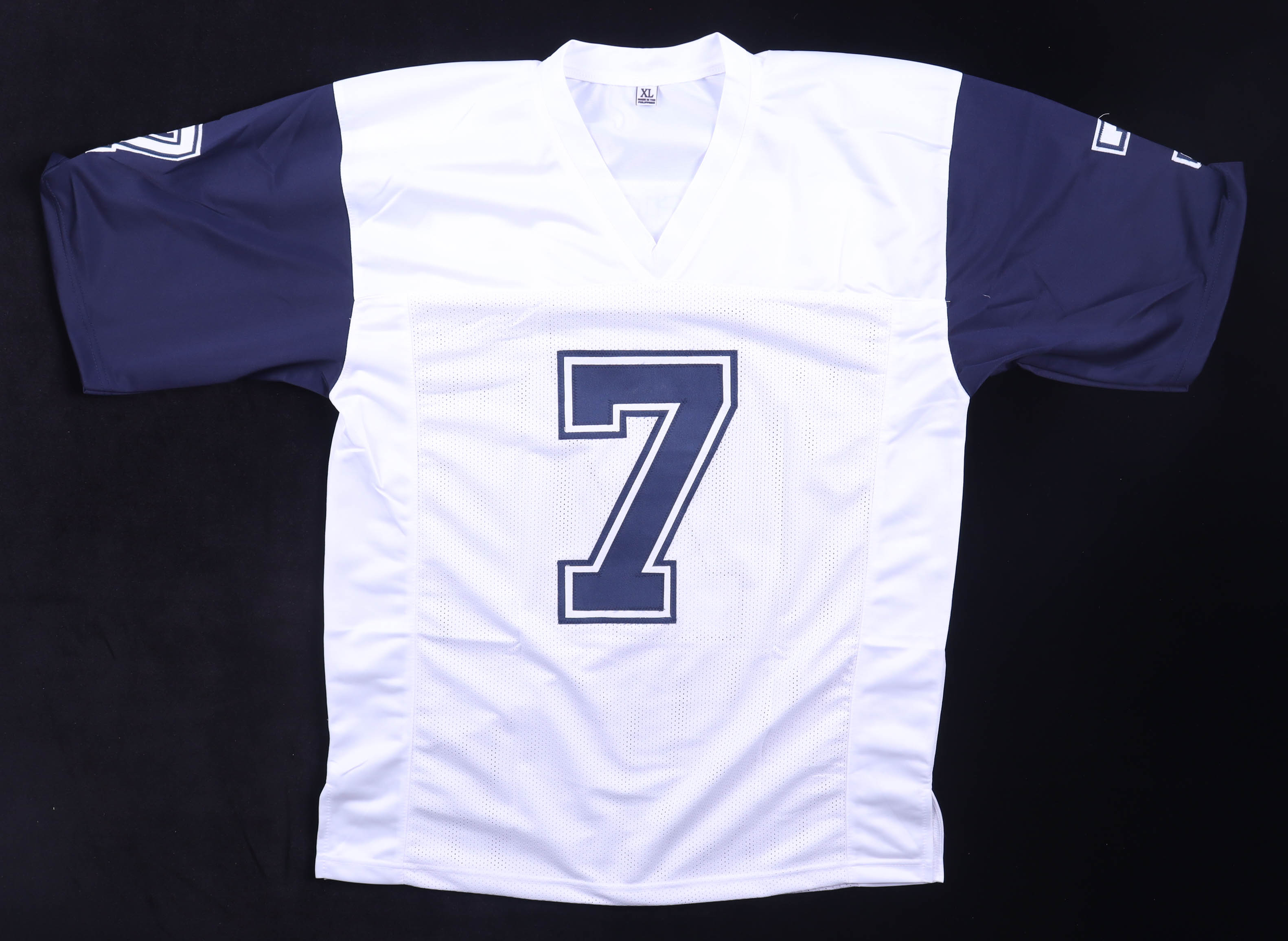 Trevon Diggs Signed Jersey (JSA) at PristineAuction.com Trevon Diggs Signed Jersey (JSA) at PristineAuction.com