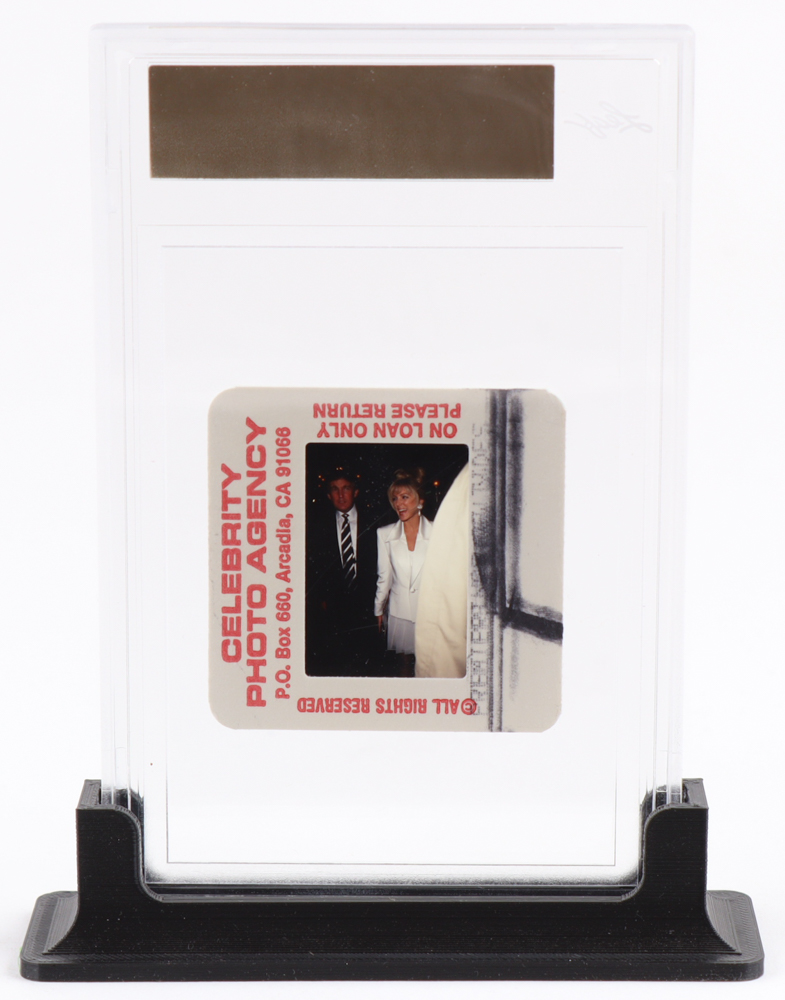 Donald Trump 2025 Leaf Original Photo Slide #NNO #1/1 (Leaf) at PristineAuction.com Donald Trump 2025 Leaf Original Photo Slide #NNO #1/1 (Leaf) at PristineAuction.com