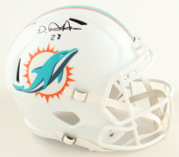 De'Von Achane Signed Dolphins Full-Size Speed Helmet (Beckett) at PristineAuction.com