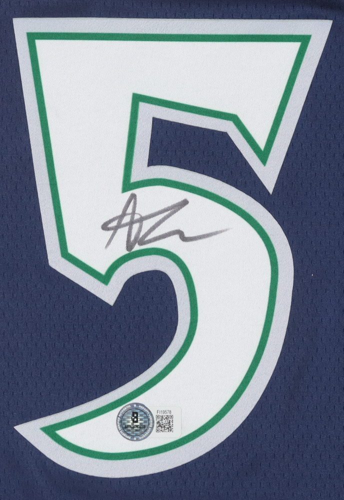 Anthony Edwards Signed Jersey (Beckett) at PristineAuction.com Anthony Edwards Signed Jersey (Beckett) at PristineAuction.com