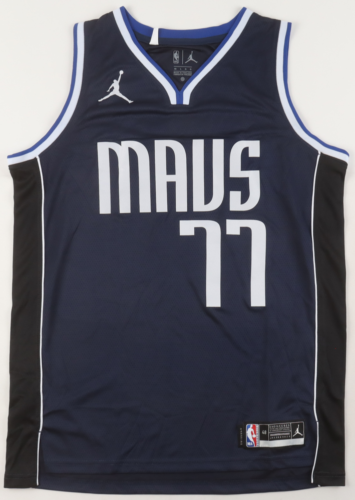 Luka Doncic Signed Jersey (PSA) at PristineAuction.com Luka Doncic Signed Jersey (PSA) at PristineAuction.com
