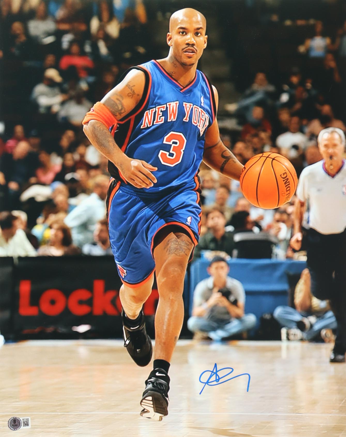 Stephon Marbury Signed Knicks 16x20 Photo (Beckett) at PristineAuction.com Stephon Marbury Signed Knicks 16x20 Photo (Beckett) at PristineAuction.com