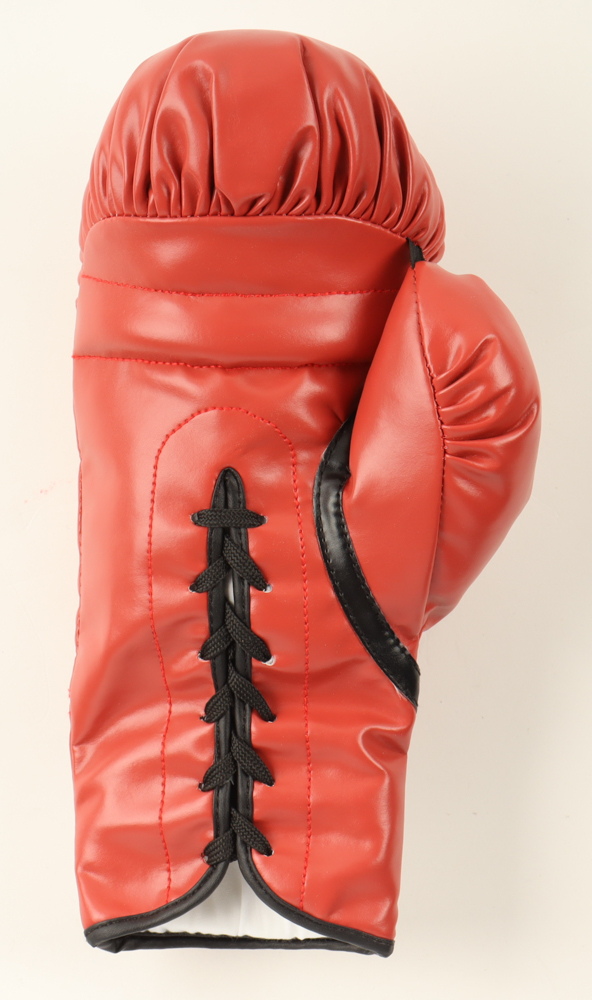 Mike Tyson Signed Everlast Boxing Glove (JSA) at PristineAuction.com Mike Tyson Signed Everlast Boxing Glove (JSA) at PristineAuction.com