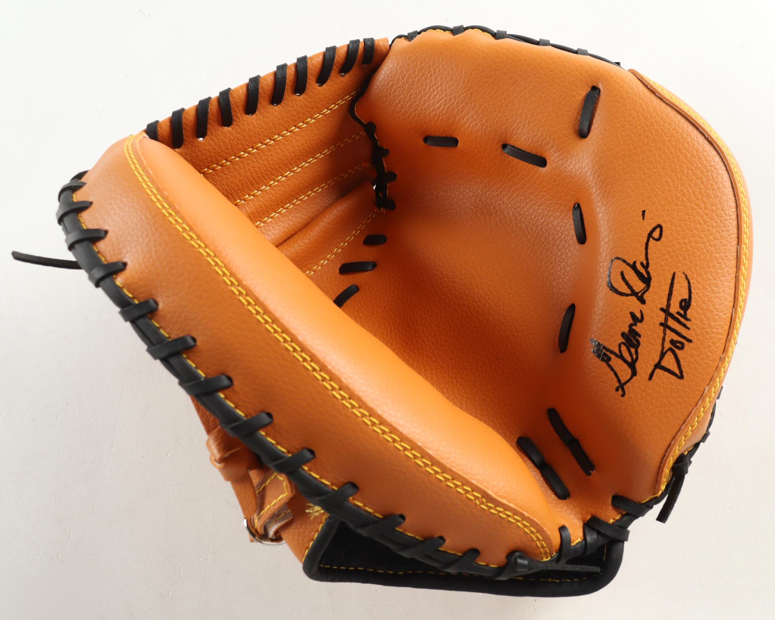 Geena Davis Signed Baseball Catchers Glove Inscribed "Dottie" (Schwartz) at PristineAuction.com Geena Davis Signed Baseball Catchers Glove Inscribed "Dottie" (Schwartz) at PristineAuction.com