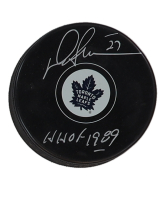 Darryl Sittler Signed Maple Leafs Logo Hockey Puck Inscribed "HHOF 1989" (Schwartz) at PristineAuction.com