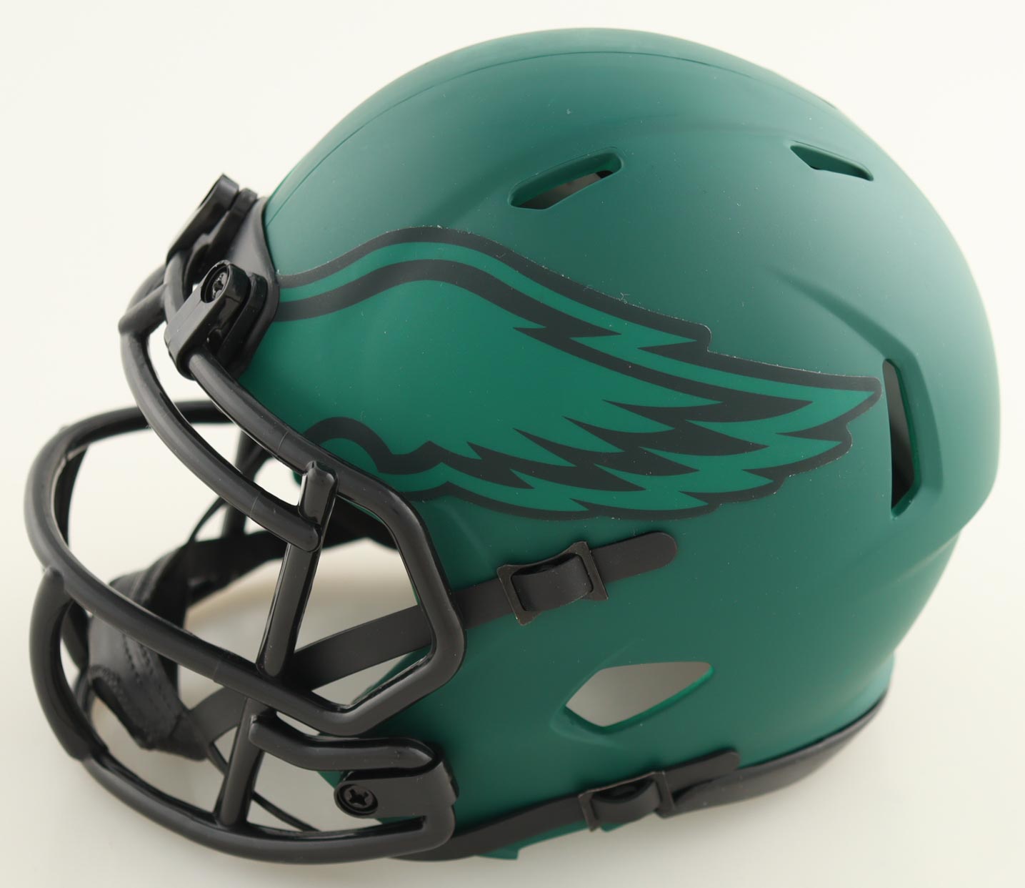 Brandon Graham Signed Eagles Rave Alternate Speed Mini Helmet Inscribed "2x SB Champs" (Beckett) at PristineAuction.com Brandon Graham Signed Eagles Rave Alternate Speed Mini Helmet Inscribed "2x SB Champs" (Beckett) at PristineAuction.com