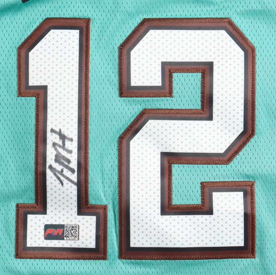 Ja Morant Signed Grizzlies Jersey (PIA) at PristineAuction.com Ja Morant Signed Grizzlies Jersey (PIA) at PristineAuction.com