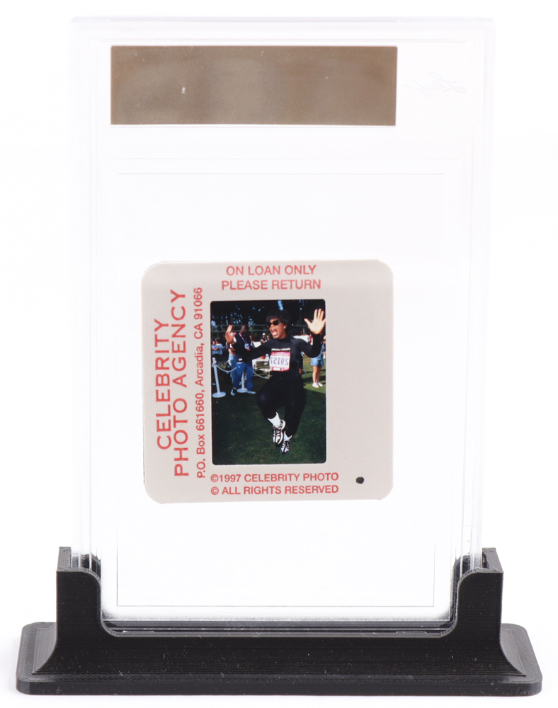 Oprah Winfrey 2025 Leaf Original Photo Slide #NNO #1/1 (Leaf) at PristineAuction.com Oprah Winfrey 2025 Leaf Original Photo Slide #NNO #1/1 (Leaf) at PristineAuction.com