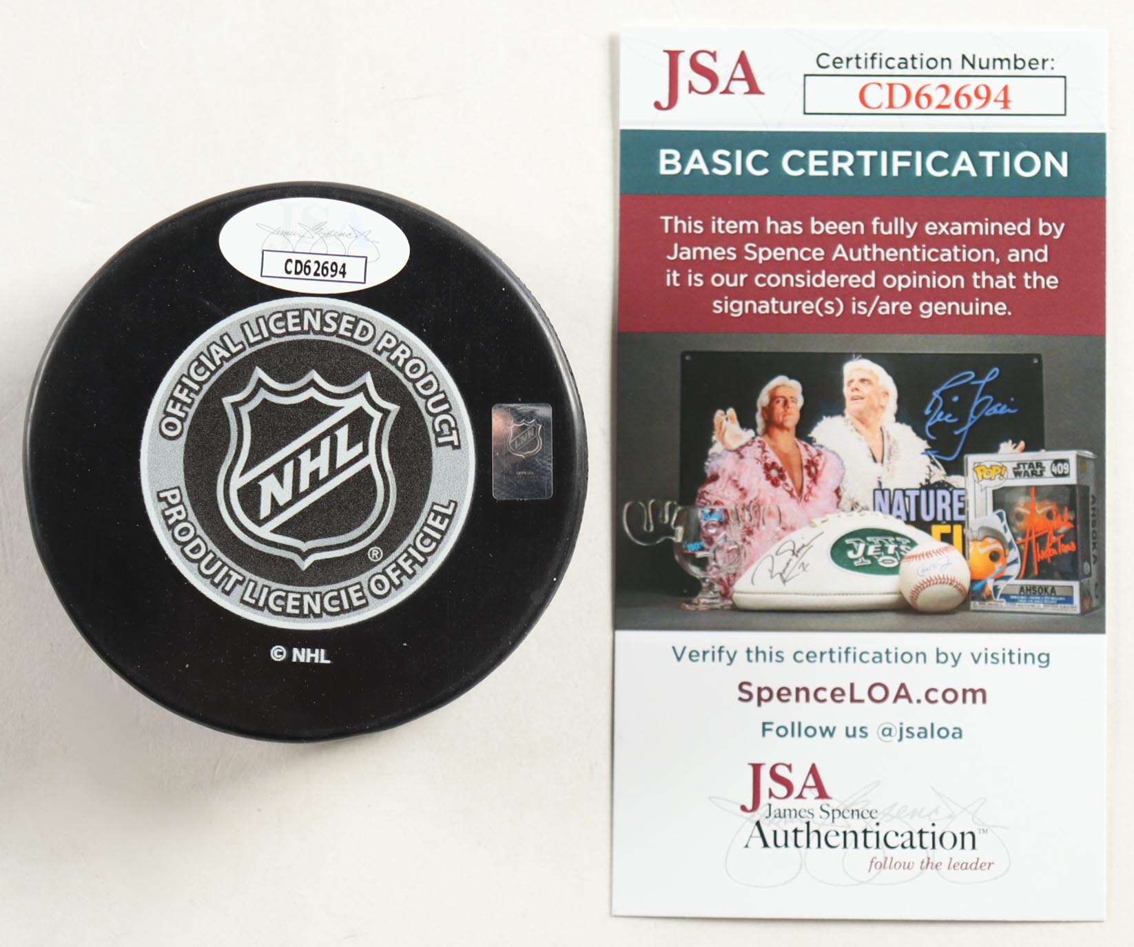 Chris Chelios Signed Detroit Red Wings Puck main image 1