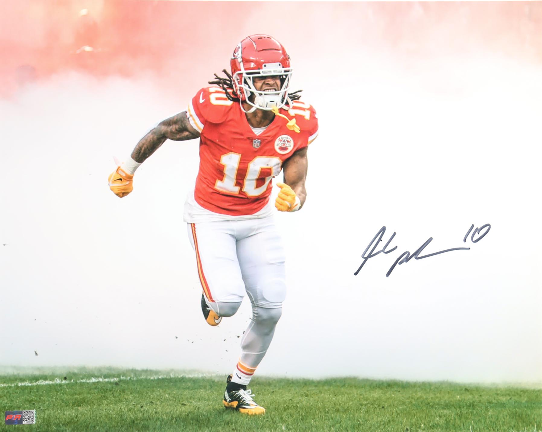 Isiah Pacheco Signed Chiefs 16x20 Photo (PIA) at PristineAuction.com Isiah Pacheco Signed Chiefs 16x20 Photo (PIA) at PristineAuction.com