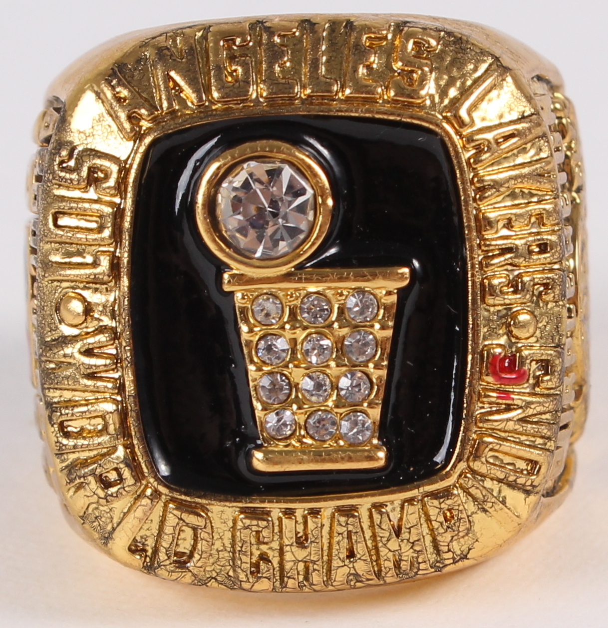 Kareem Abdul-Jabbar Los Angeles Lakers High Quality Replica 1985 NBA Finals World Championship Ring at PristineAuction.com Kareem Abdul-Jabbar Los Angeles Lakers High Quality Replica 1985 NBA Finals World Championship Ring at PristineAuction.com