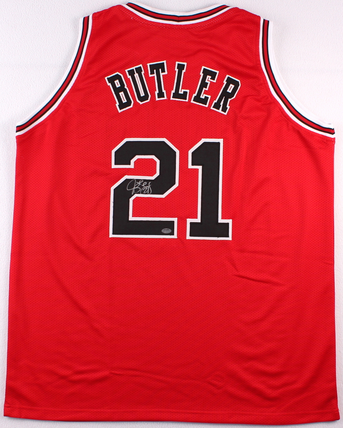 Jimmy Butler Signed Bulls Jersey (Schwartz COA) at PristineAuction.com Jimmy Butler Signed Bulls Jersey (Schwartz COA) at PristineAuction.com