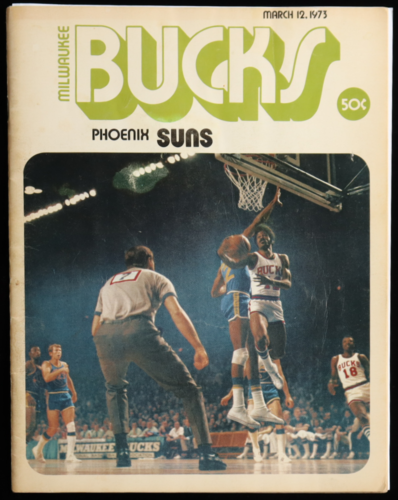 Oscar Robertson Signed 1973 Bucks vs Suns Game Program (JSA) at PristineAuction.com Oscar Robertson Signed 1973 Bucks vs Suns Game Program (JSA) at PristineAuction.com