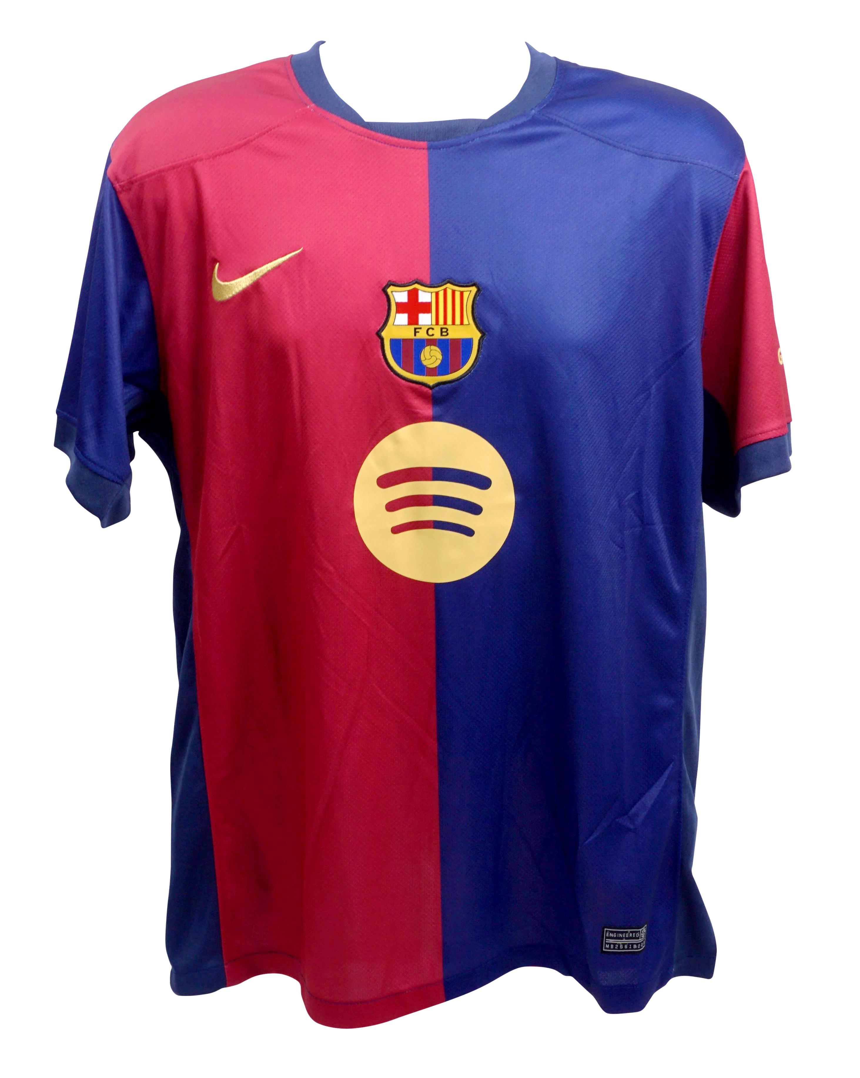 thumbnail image 2 of FC Barcelona Lamine Yamal Signed Rookie Soccer Jersey – BAS Beckett Witnessed, Original Auto 2 of 3