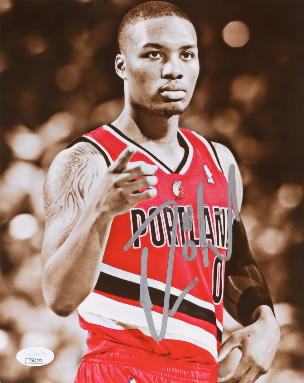 Damian Lillard Signed Trail Blazers 8x10 Print with Metal Stand (JSA) at PristineAuction.com Damian Lillard Signed Trail Blazers 8x10 Print with Metal Stand (JSA) at PristineAuction.com