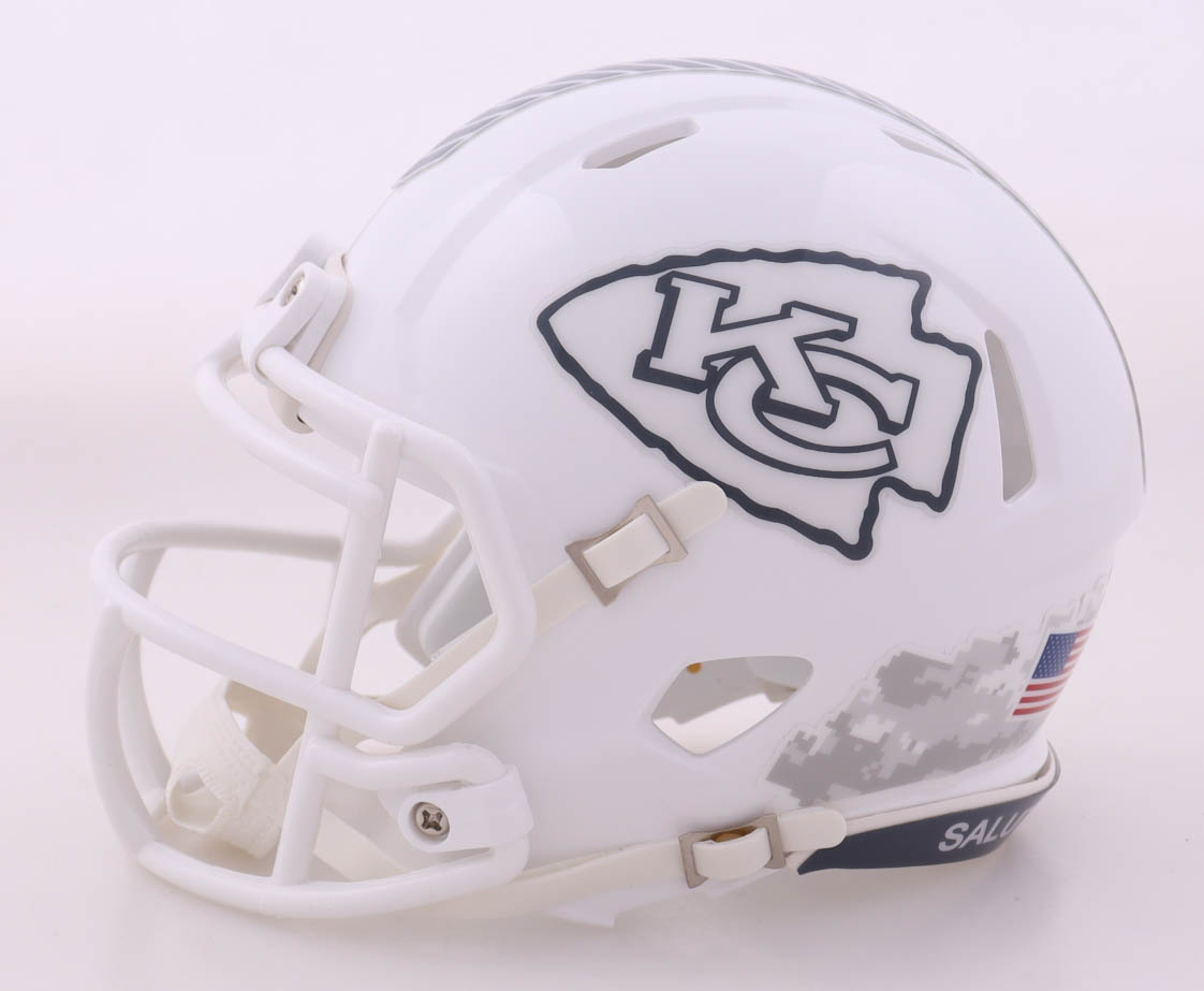 Dwayne Bowe Signed Chiefs Salute To Service Alternate Speed Mini Helmet (JSA) at PristineAuction.com Dwayne Bowe Signed Chiefs Salute To Service Alternate Speed Mini Helmet (JSA) at PristineAuction.com