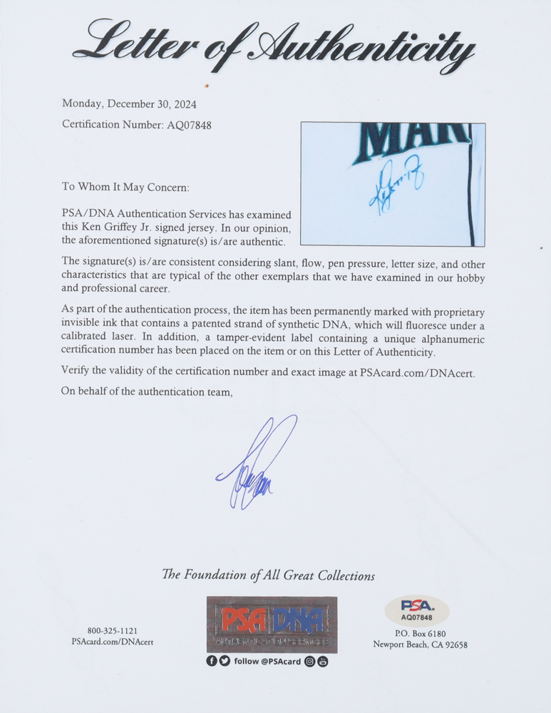 Ken Griffey Jr. Signed Mariners Jersey With Jackie Robinson Breaking Barriers 50th Anniversary Patch (PSA) at PristineAuction.com Ken Griffey Jr. Signed Mariners Jersey With Jackie Robinson Breaking Barriers 50th Anniversary Patch (PSA) at PristineAuction.com