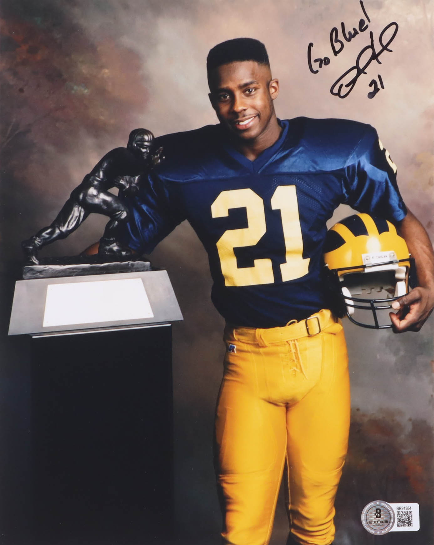 Desmond Howard Signed Michigan Wolverines 8x10 Photo (Beckett) at PristineAuction.com Desmond Howard Signed Michigan Wolverines 8x10 Photo (Beckett) at PristineAuction.com