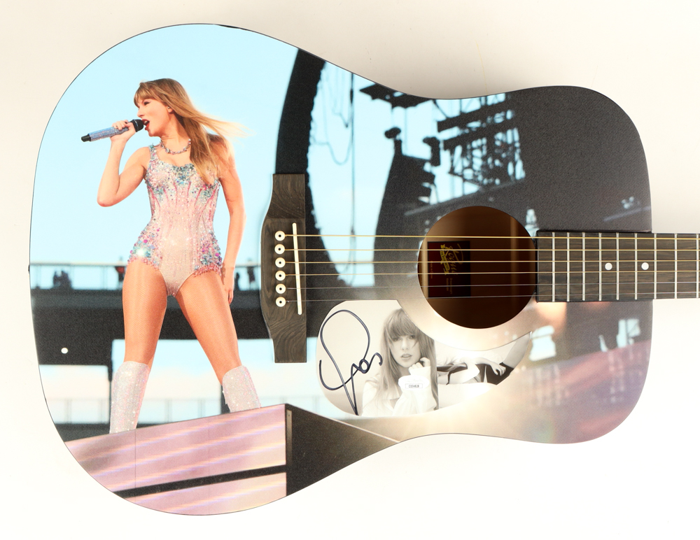 Taylor Swift Signed 40" Acoustic Guitar (JSA) at PristineAuction.com Taylor Swift Signed 40" Acoustic Guitar (JSA) at PristineAuction.com