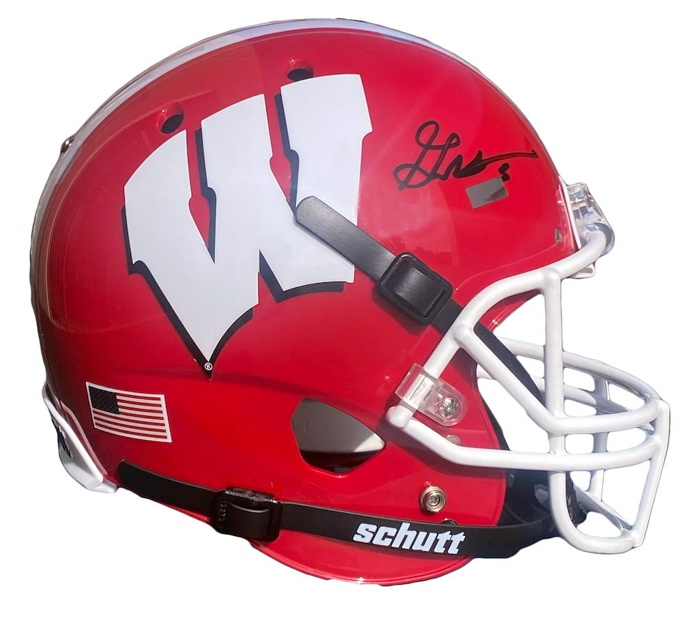 Graham Mertz Signed Wisconsin Badgers Full-Size Helmet (Panini) at PristineAuction.com Graham Mertz Signed Wisconsin Badgers Full-Size Helmet (Panini) at PristineAuction.com