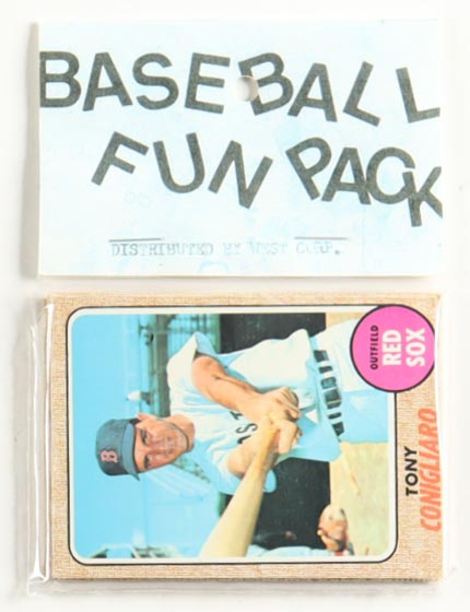 1968 Topps Baseball Card Fun Pack with (10) Cards at PristineAuction.com 1968 Topps Baseball Card Fun Pack with (10) Cards at PristineAuction.com
