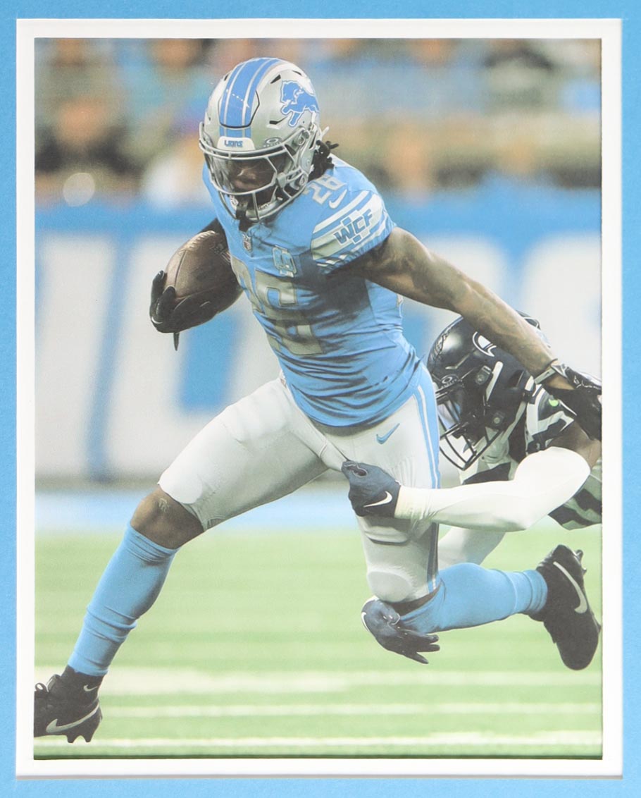 Jahmyr Gibbs Signed Custom Framed Jersey Display (JSA) at PristineAuction.com Jahmyr Gibbs Signed Custom Framed Jersey Display (JSA) at PristineAuction.com