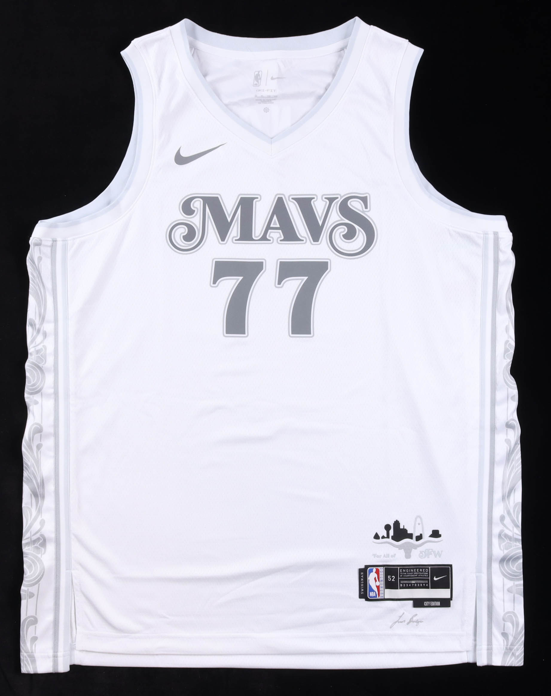 Luka Doncic Signed Jersey (PSA) at PristineAuction.com Luka Doncic Signed Jersey (PSA) at PristineAuction.com