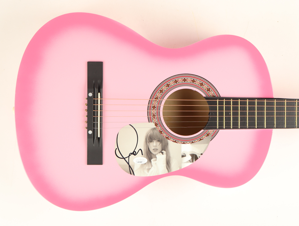 Taylor Swift Signed 38" Acoustic Guitar (JSA) at PristineAuction.com Taylor Swift Signed 38" Acoustic Guitar (JSA) at PristineAuction.com