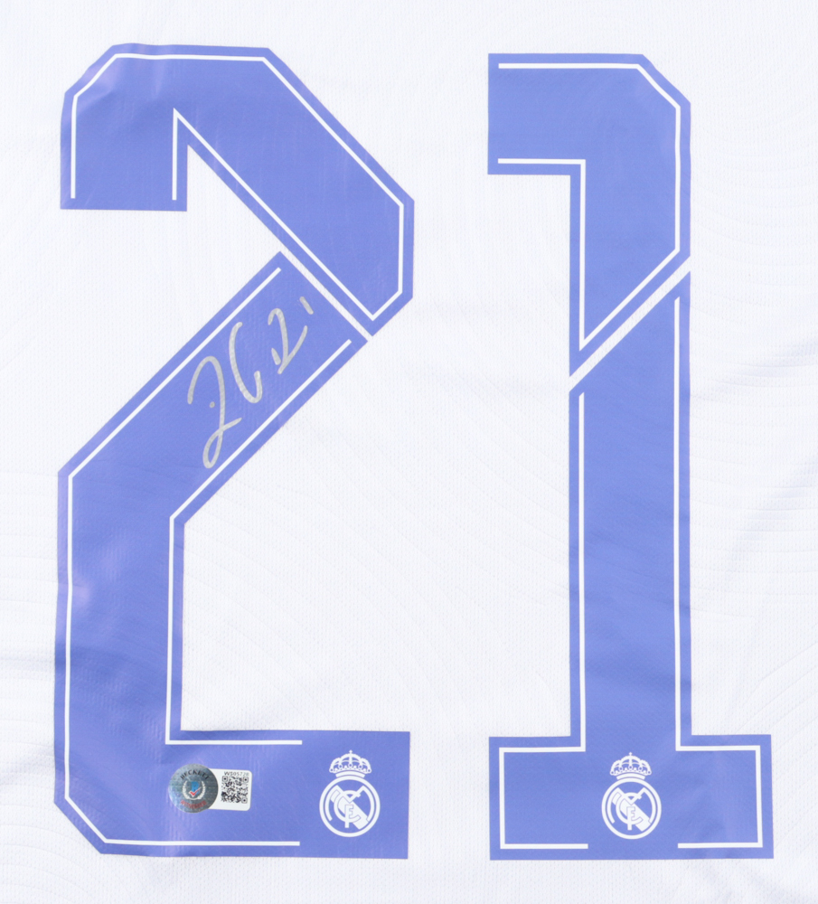 Rodrygo Signed Real Madrid F.C Jersey (Beckett) at PristineAuction.com Rodrygo Signed Real Madrid F.C Jersey (Beckett) at PristineAuction.com