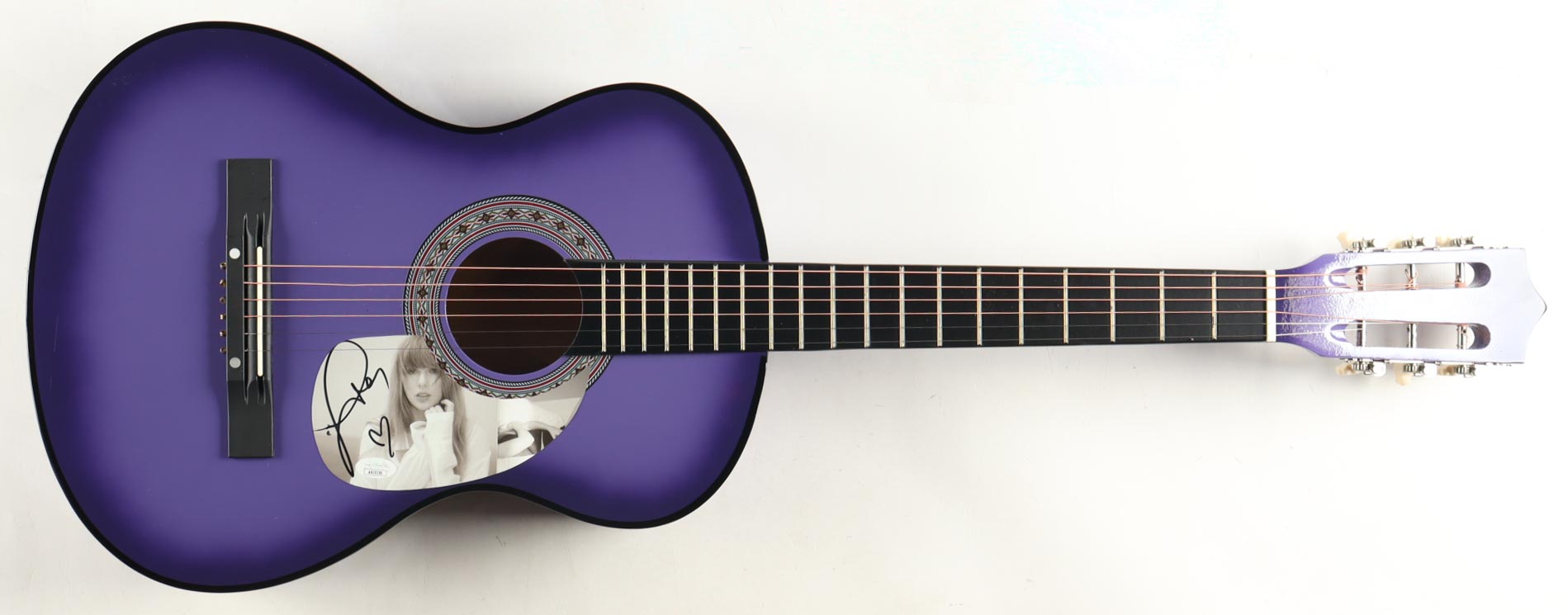 Taylor Swift Signed 38" Acoustic Guitar (JSA) at PristineAuction.com Taylor Swift Signed 38" Acoustic Guitar (JSA) at PristineAuction.com