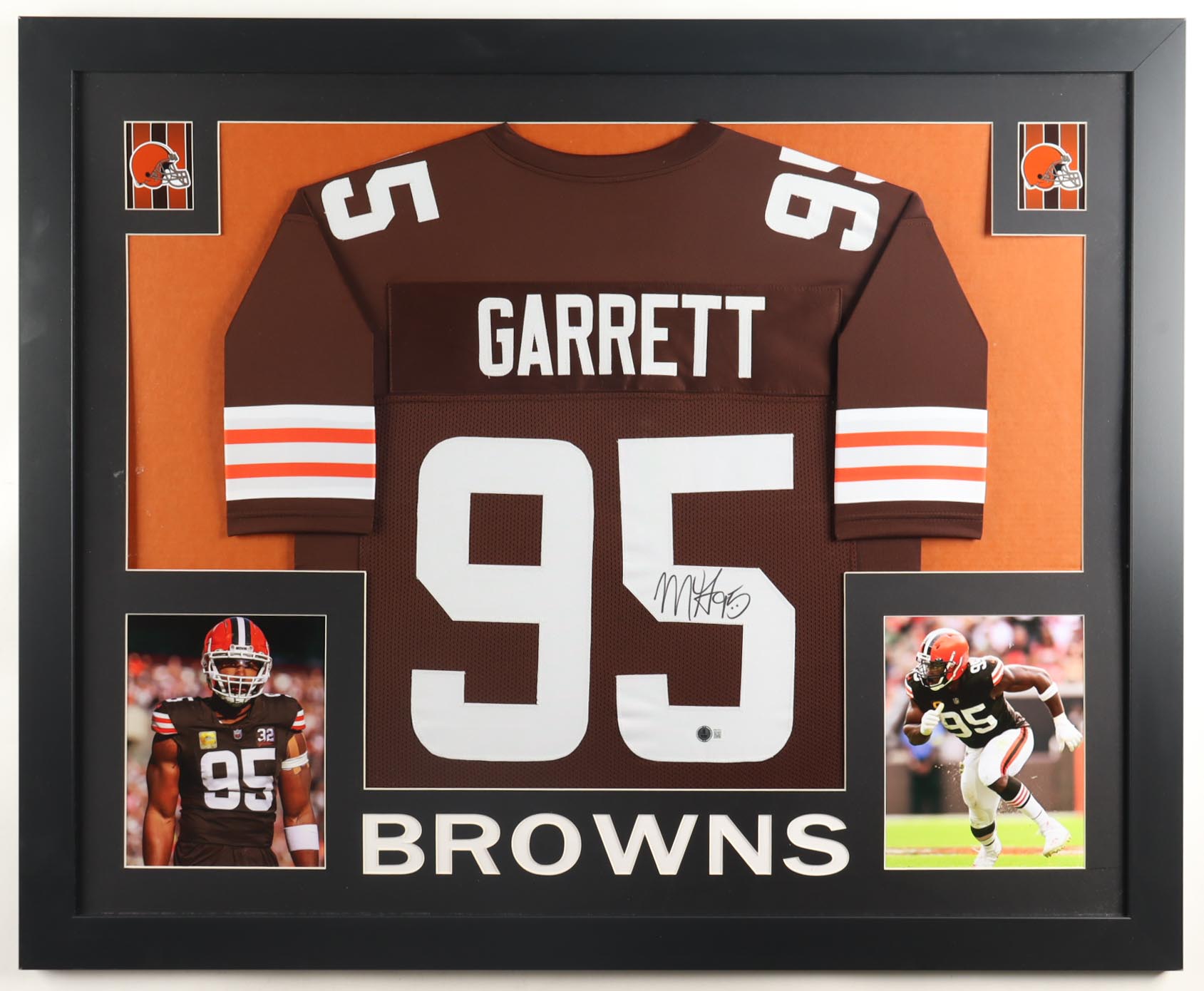 Myles Garrett Signed Custom Framed Jersey Display (Beckett) at PristineAuction.com Myles Garrett Signed Custom Framed Jersey Display (Beckett) at PristineAuction.com