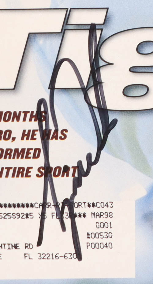 Tiger Woods Signed 1996 Sports Illustrated Magazine (JSA) at PristineAuction.com Tiger Woods Signed 1996 Sports Illustrated Magazine (JSA) at PristineAuction.com